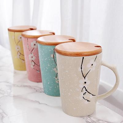 China 2019 Sustainable New Design Flower Printing Ceramic Milk Cups Single Cups For Coffee With Spoon for sale