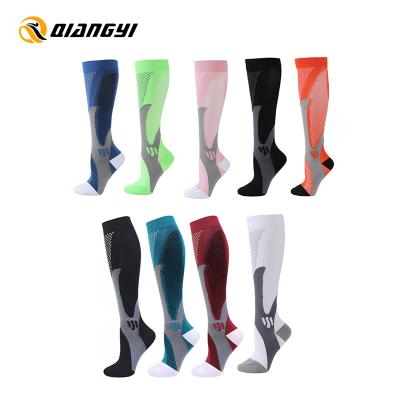 China Antibacterial Professional Sports Running Compression Socks Medical Retraining Men Knee 20-30mmhg Highs Nurse for sale