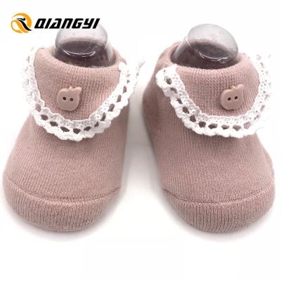 China 2020 Spring Antibacterial Custom Breathable Anti-skid Baby Short Sock Shoe Color Shoes for sale