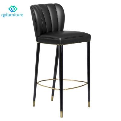 China Modern Commercial Furniture Restaurant Black Leather Bar Stools With Wood Legs for sale