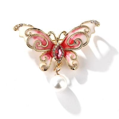 China Eco-friendly Rhinestone Crystals Butterfly Brooches Brooch Pins Gifts Women Jewelry for sale