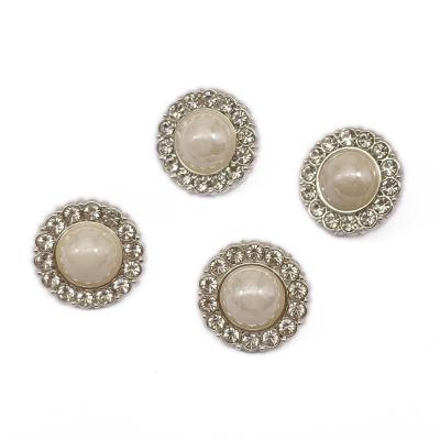 China Factory Direct Sales Viable Custom Rhinestone Lady Garment Accessories Stone Diamond Shank Button for sale