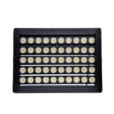 China Sports Stadiums 500Watt Led Flood Light DLC Led Stadium Sports Flood Lighting for sale