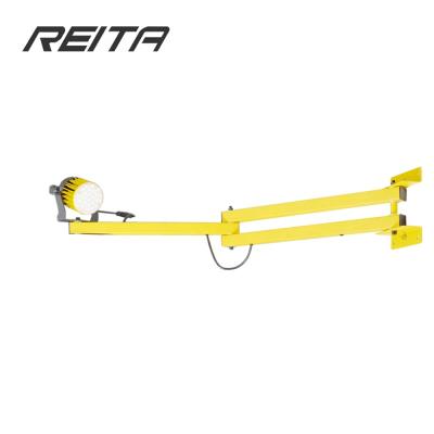 China Railcar Loading Platforms Double Strut 60Watt Led Dock Light ETL CE Approved Warehouse Loading New Swing Arm Adjustable Led Dock Light for sale