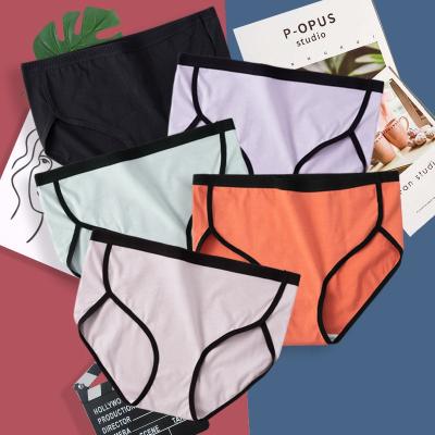 China Wholesale Breathable M -4XL Plus Size Briefs Mid Waist Cotton Panties Patchwork Underwear Women for sale