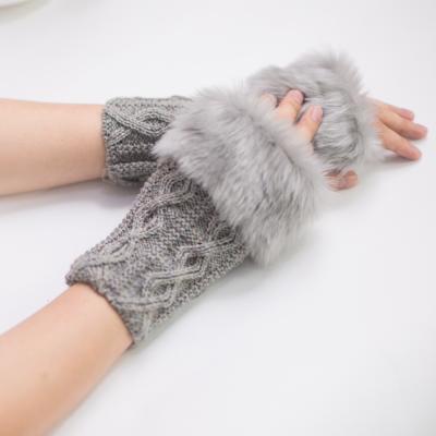 China New Arrival Rhombus Fur Gloves Jacquard Fingerless Woolen Gloves Acrylic Yarn Gloves for sale