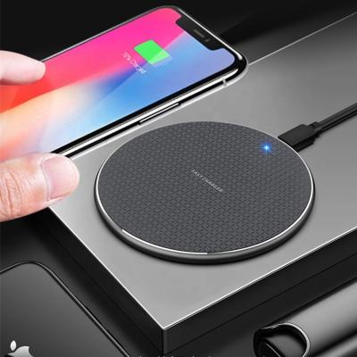 China Compatible with 15w 10w Carregador Cargadores Qi Apple Samsung Cell Phone Smartphone Wireless Fast Charging Pad Stand Holder Mobile Phone Aluminum Alloy Wireless Charger for sale