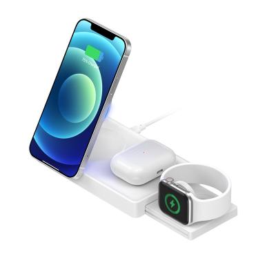 China Convenient Multifunctional 3IN1 Wireless ChargerFor Iphone 141312 Wireless Cell Phone 15w For Iphone/iwatch/airpods ODM Car Wireless Charger Qi Wireless Charger for sale