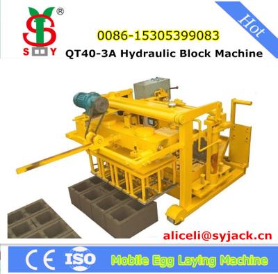 China QT4-30A CONCRETE mobile concrete brick making machine for sale, egg laying hen block machine qt4-30a for sale