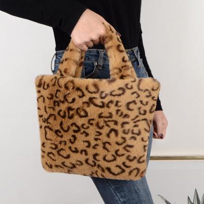 China Lady Fashion Lady Design Fuzzy Shoulder Bags Anumal Pattern Furry Plush Bag Leopard Print Fur Bag Handbag for sale