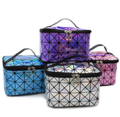 China Wholesale Fashoion Cosmetic Case Packaging PVC Toiletry Bag Large Capacity Fashion Laser Glitter Travel With Zipper For Women for sale