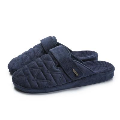 China Winter Style Breathable Shoes With Adjustable Wrap Home For Men Slippers for sale