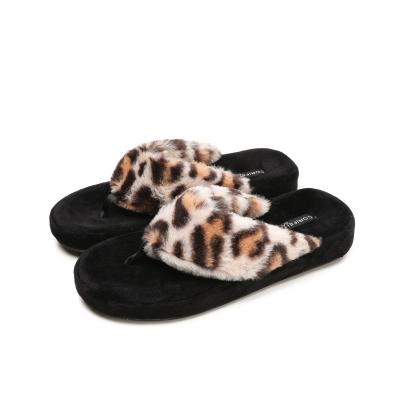 China Wholesale Women's Winter And Autumn Leopard Print Flip Flop Slippers Anti-skid for sale