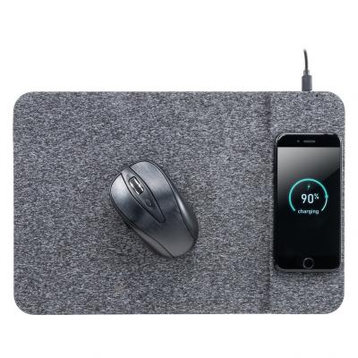 China Hot Selling Earphone 2 in 1 Fast Charger Wireless Mouse Pad with Customized Cloth on Surface for Computer Games and Office Study Use for sale