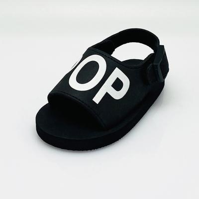 China Flat export EVA Kids Sandals Beach Sandals fashionable China cheap shoes boys shoes and girls shoes for sale