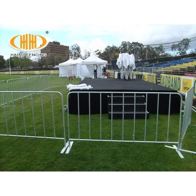 China 8ft Barricade Running Low Carbon Steel Heavy Duty Interlocking Steel Barricades for Festivals Public Concerts and Parades for sale