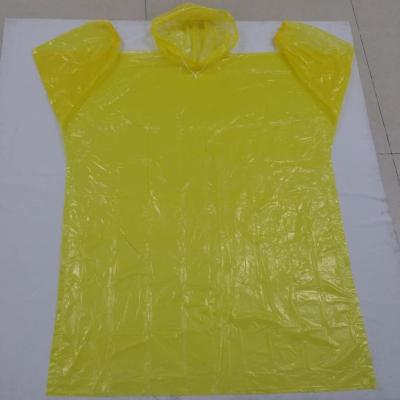 China 100% Ready Goods Waterproof PE Disposable Raincoat With Elastic Cuff Waterproof Raincoat for sale