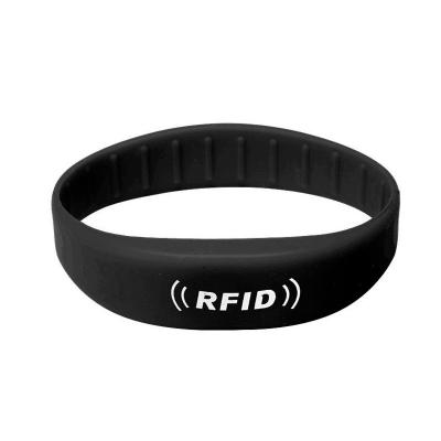 China 125Khz TK4100 Silicon Rfid Wristband Customized Waterproof/Waterproof Rfid Printable Wristband For Access Control System for sale