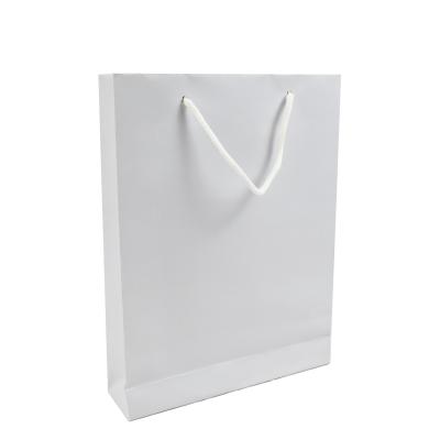 China Recyclable Good Price Paper Sack High Quality White Cardboard Paper Bag For Cake Caterer for sale