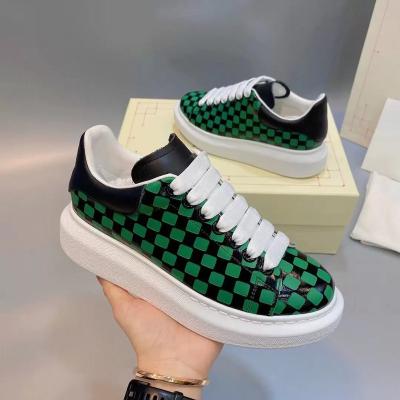 China Cushioning Original Logo Top Quality Chunky Retro Designer Designer Shoes Air Cushion Thick Bottom Running Shoes for sale