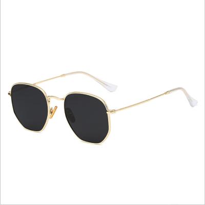 China Fashion Sunglasses Shape Sunglasses Sunglass Men, Polarized Sunglasses Custom Logo, Branded Luxury Sunglasses Women for sale