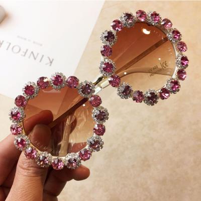 China Fashion sunglasses luxury round lens sunglasses, bling sunglasses, fashionable diamond sunglasses for sale