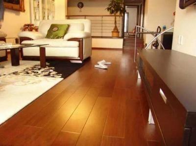 China Floor Sanding Services London With Transparent Seam Putty Clear And Clean for sale