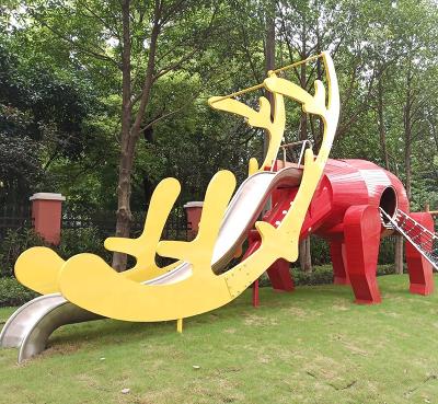 China PE Qunzhen Design Kindergarten New Sika Deer Slide Customized Outdoor Park Playground Equipment for sale