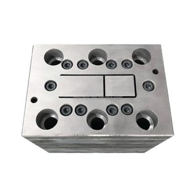 China 3Cr13 China Plastic Molding Coextrusion Ceiling Panels Gusset Plate Setting Wall Mold Extrusion Die for sale