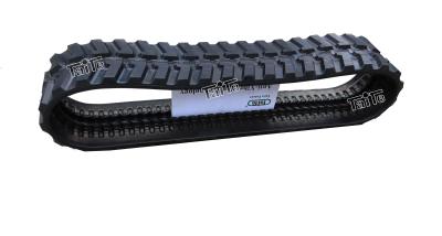 China Tear Resistance Rubber Excavator Tracks T300 X 52.5W X 72 For Kubota KH 026 4 - Type for sale