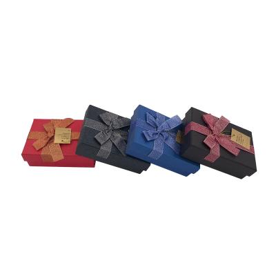 China Online Store Hot Sale Recyclable Customized Colorful Chocolate Candy Wrapping Paper Box With Bow Decoration for sale