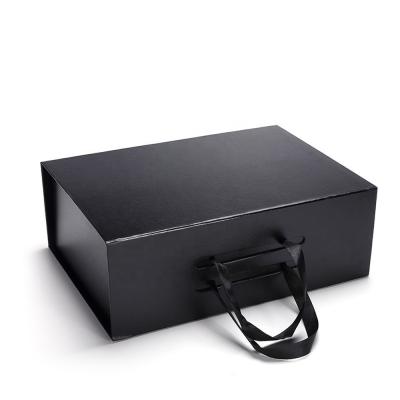 China Recyclable Recycle Paper Gift Box Magnetic Closure Flap Box for sale