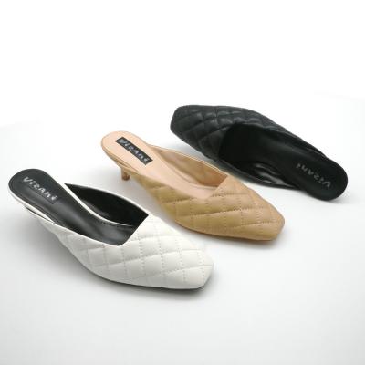 China Fashion trend new arrival luxury outdoor indoor slippers for women and ladies wholesale for sale