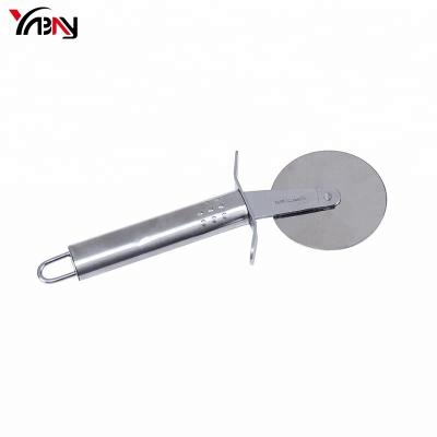 China Sustainable Wholesale Stainless Steel Pizza Cutter Wheel Knife for sale