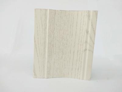 China Wood Grain Aluminum window Profile Alkali Resisitant Lightweight for sale