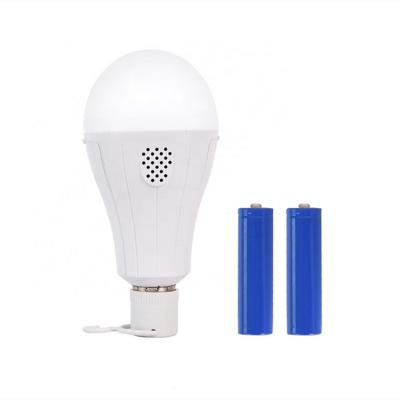 China Desktop 15w 20w 25w and 30w 18650 lithium battery backup rechargeable bulb for office or school use for sale