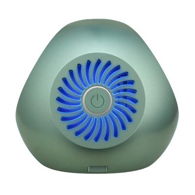 China New Portable Sterilization Car Air Purifier PM2.5 Desktop Filter Air Purifier Factory Wholesale for sale