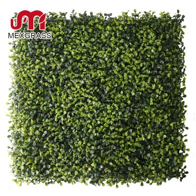 China Durable Artificial Cheap Price Boxwood Panel Fake Wall Fence Simulation Factory Vertical Hanging Wall for sale