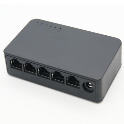 China 10/100Mbps Hotselling Plastic Case Desktop Design 5 Port Fast Ethernet Switch 1G for sale