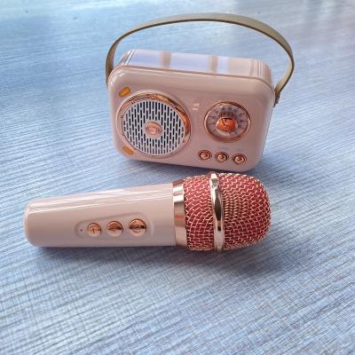 China Microphone Wireless Speaker Set BT Blue Portable Karaoke Sound System Player Pink Karaoke Wireless Speaker and Microphone Set for sale