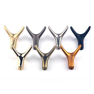 China Modern Creative Viable Ox Horn Handle Bedroom Living Room Kitchen Wall Coat Hat Hook for sale