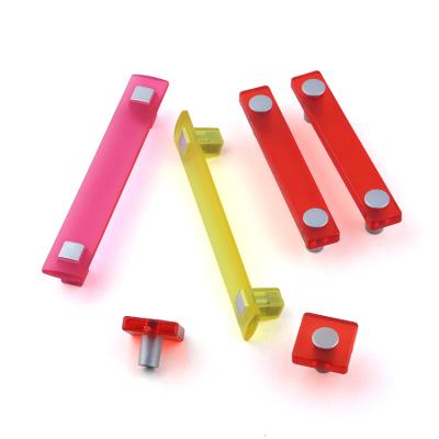 China The Modern Pink Plastic Reb Drawer Cabinet Cupboard Handle For Children Room chirldren for sale