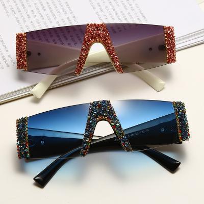 China Gafas de sol female diamante shades women sunglasses vintage fashion glitter gravel luxury rimless rhinestone glass sun glasses for sale