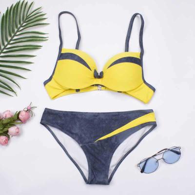 China Sexy Fashionable White Two Piece Luxury Bikinis Breathable Plus Size Designer New Women Swimwear for sale