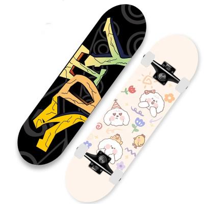 China Cheap Outdoor Activities Rixuan Wooden Custom Complete Skateboard 7 Ply Maple Skateboard Board for sale