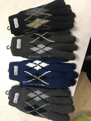 China 3M thinsulate Jacquard acrylic gloves for winter--Mens outside gloves with perfect design for sale