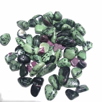 China Wholesale Natural Viet Nam Healing Stone Raw Gemstone Colored Quartz Crystal Gravel For Decoration for sale