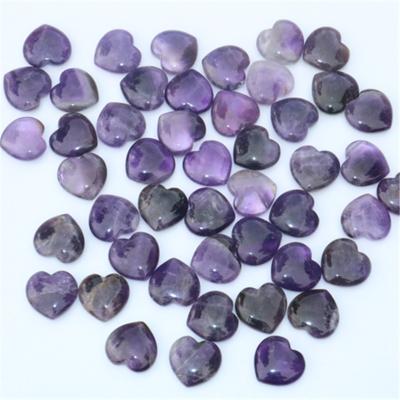 China Natural Europe Amethyst Healing Hearts Gemstone Reiki Women Power Crystals Crystal Heart Shape Stone Polished Wholesale for sale