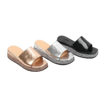 China New fashion trend fashion women slippers shiny PU upper and glitter cover outsole wedges slippers for sale