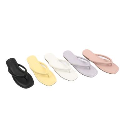 China 21 summer new ladies simple style fashion trend flip flops slippers with cheap price flip flops for women for sale